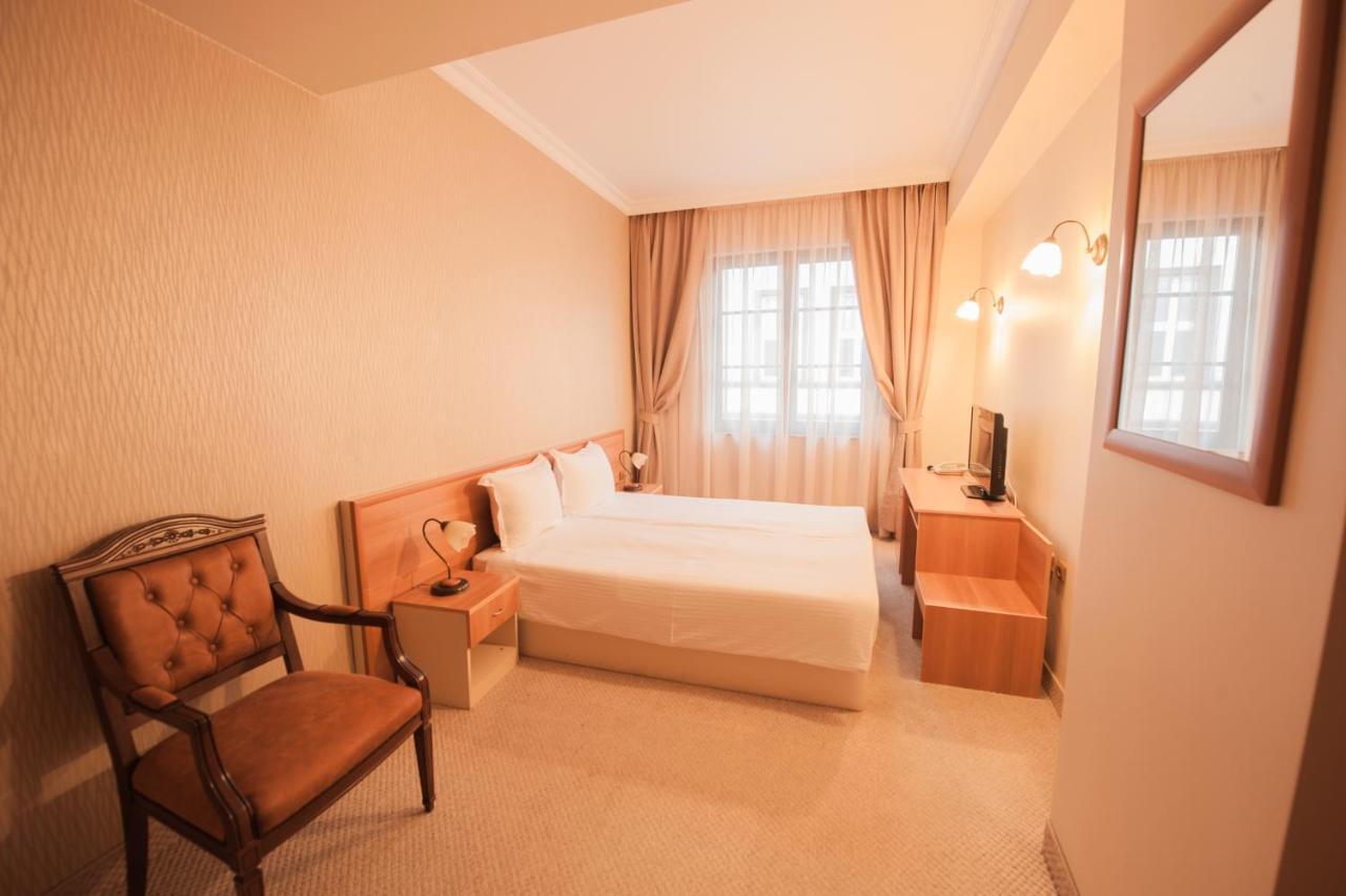 Hotel Central Svilengrad Luaran gambar