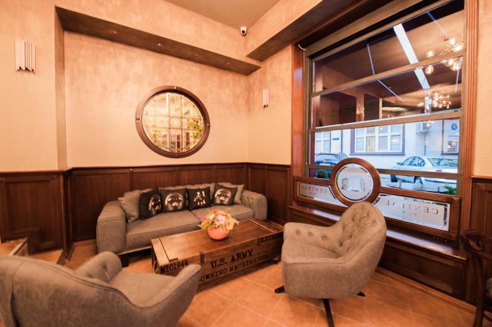 Hotel Central Svilengrad Luaran gambar